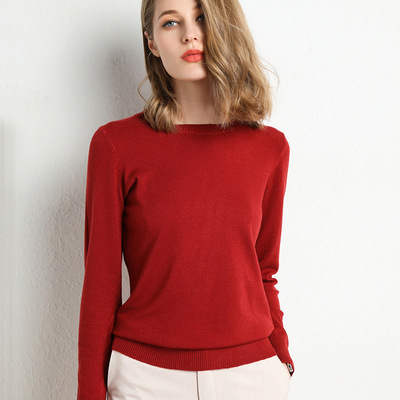 Women's slim fit turtleneck sweater