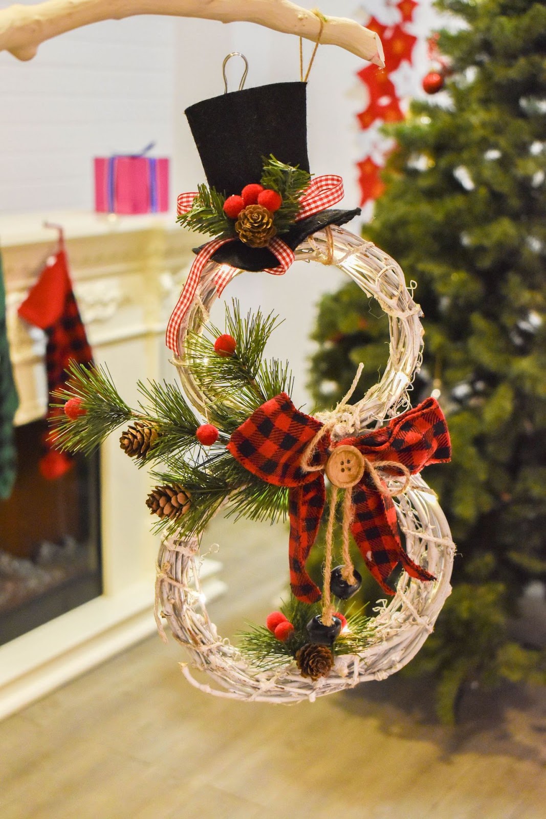 Decorative Rattan Christmas Wreath