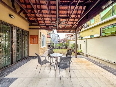 Renovated 2.5 Storey Semi-D Puncak Bangi Seksyen 6 — foto 7/10