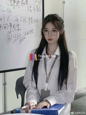 Người Đàn Ông Trong Bóng Tối