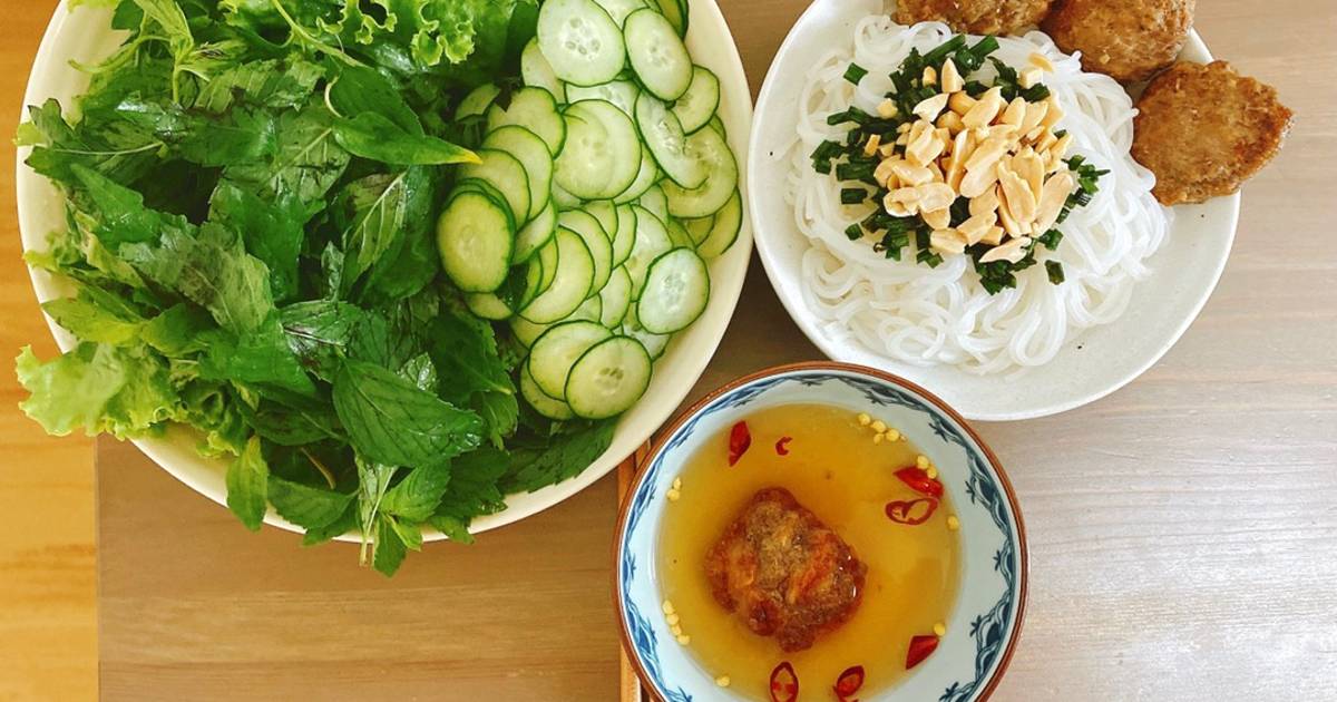 Bún thịt nướng
