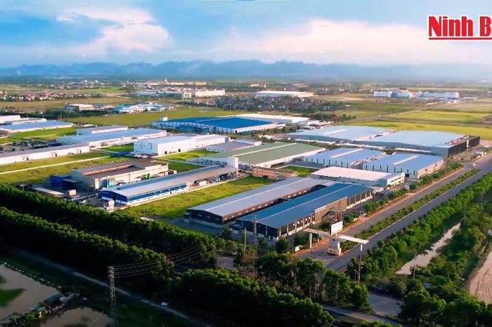 Ninh Bình xây dựng môi trường đầu tư minh bạch, thông thoáng - Báo Ninh Bình