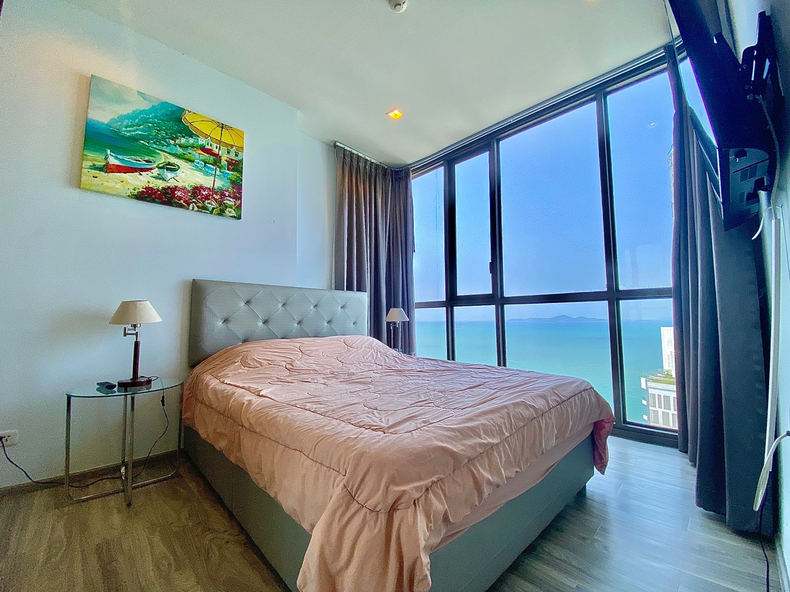 Cetus - 1 Bed, Floor 33 5