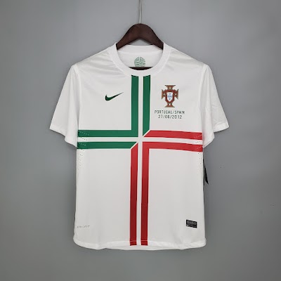 Retro 2012 Portugal Visitante lumorasports.jpeg