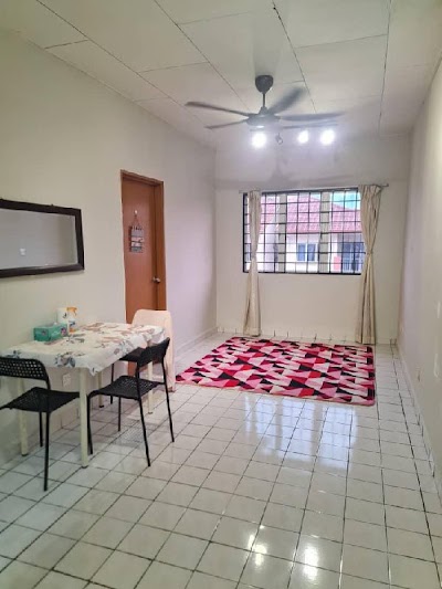 Apartment Taman Tropika Blok A, Sungai Tangkas, Kajang — foto 5/10