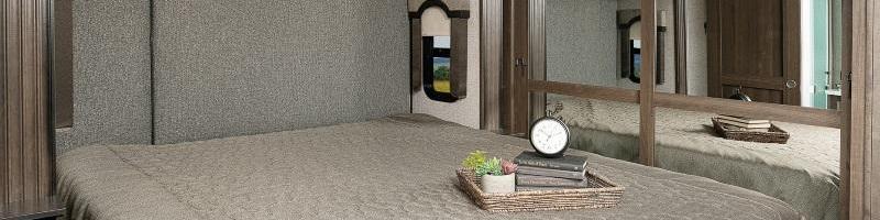 Decorating Your Fifth Wheel Interior