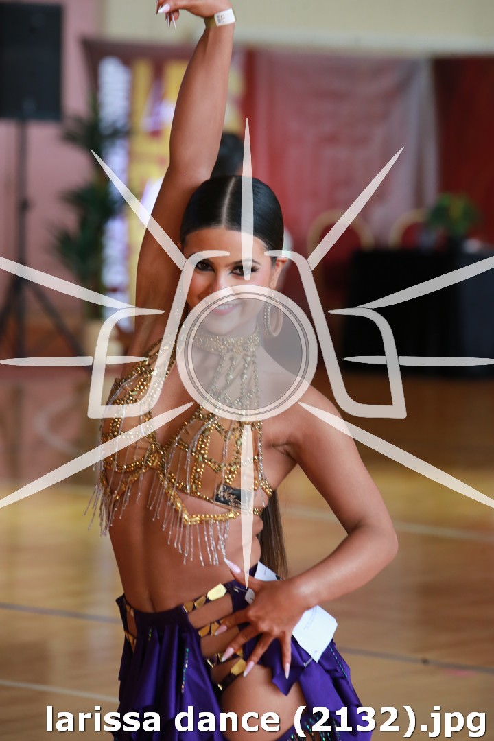 larissa dance (2132).jpg