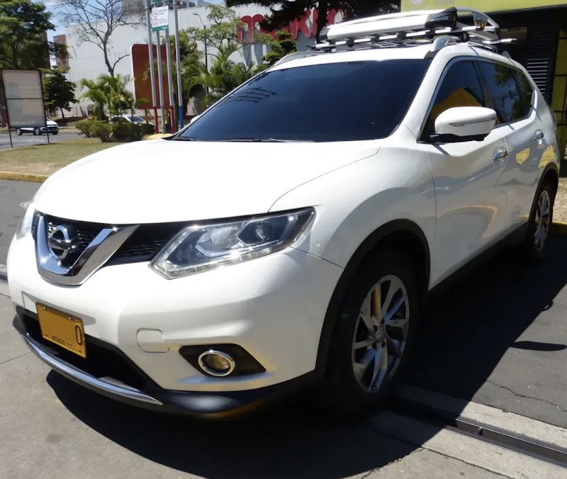 Nissan X-Trail 2.5