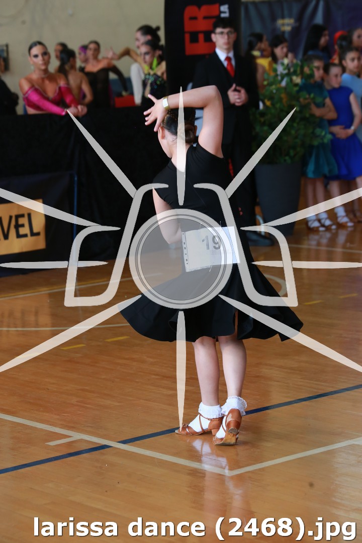 larissa dance (2468).jpg