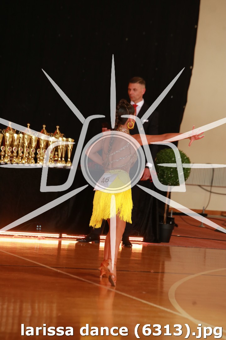 larissa dance (6313).jpg