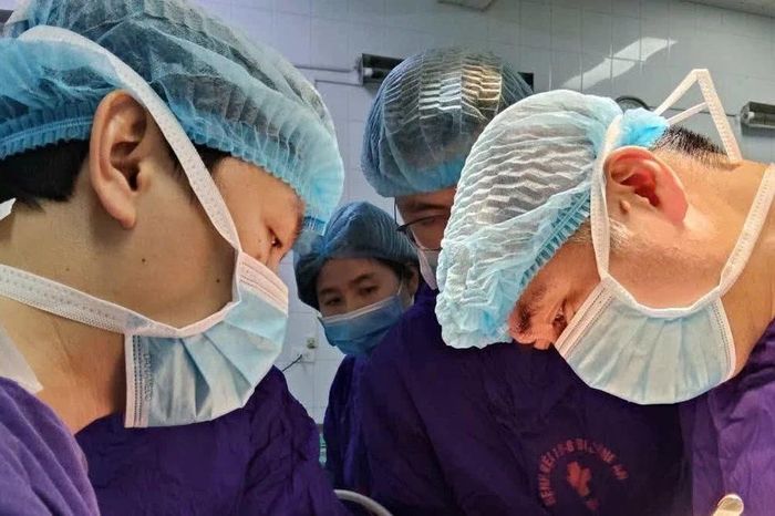 Hai ca mổ gan trong ngày tại Bệnh viện 19-8 - Báo Tri thức &amp; Cuộc sống