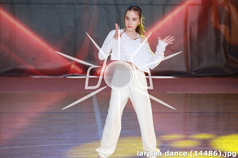 larissa dance (14486).jpg