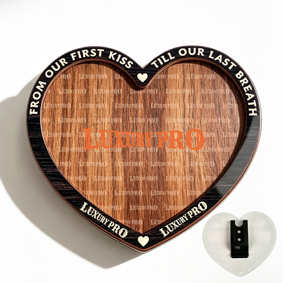 Car sunshade clip - wooden