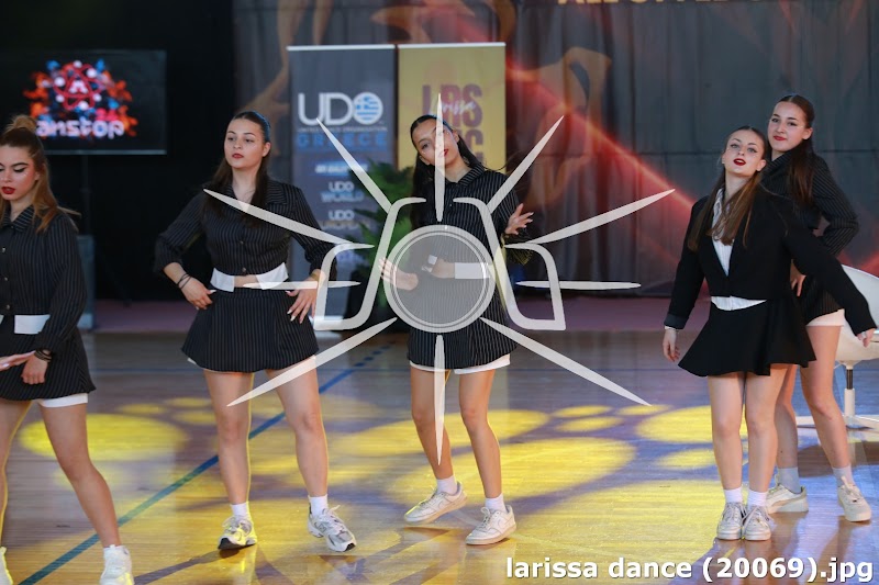 larissa dance (20069).jpg
