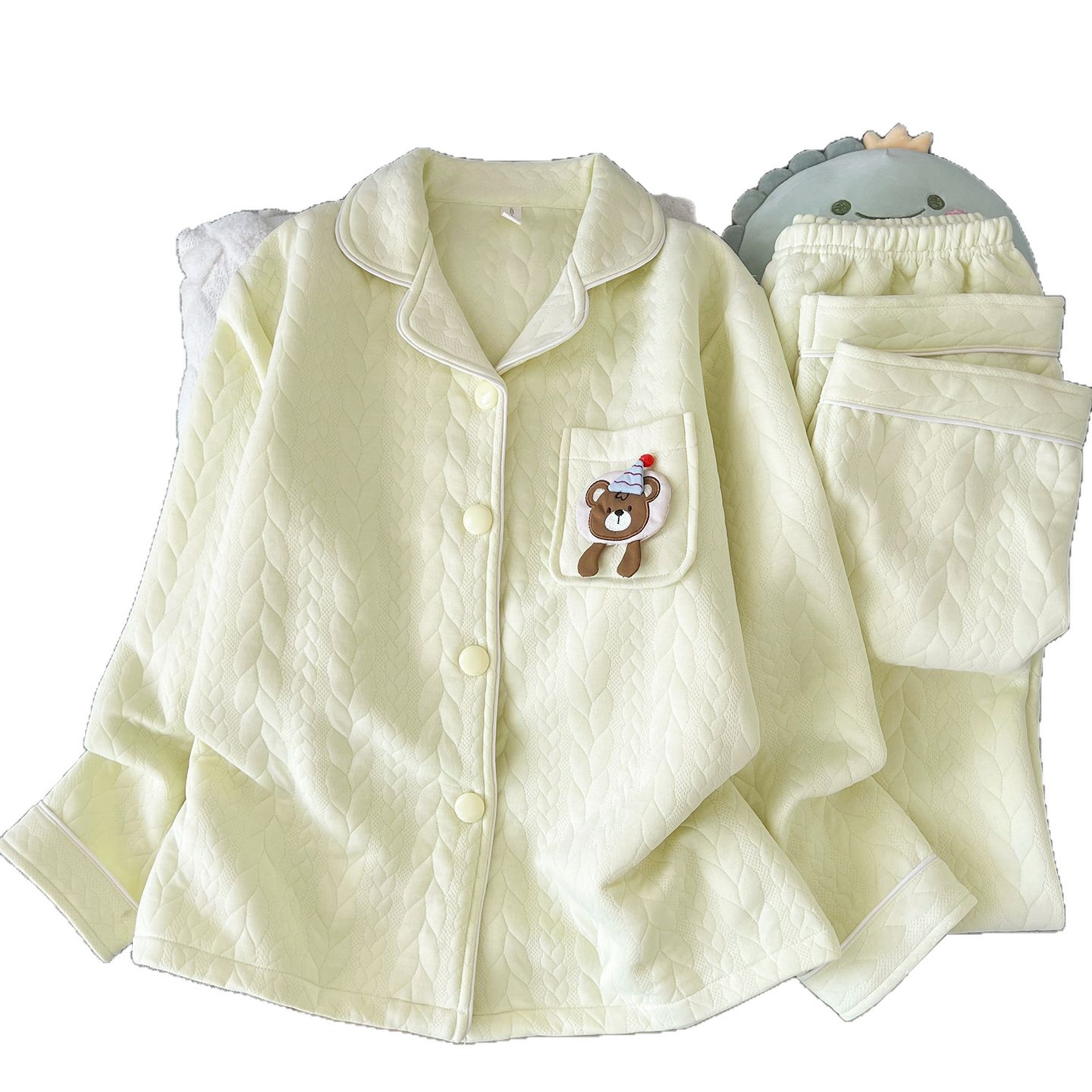 Women's pajama set with air-layer insulation and cartoon print