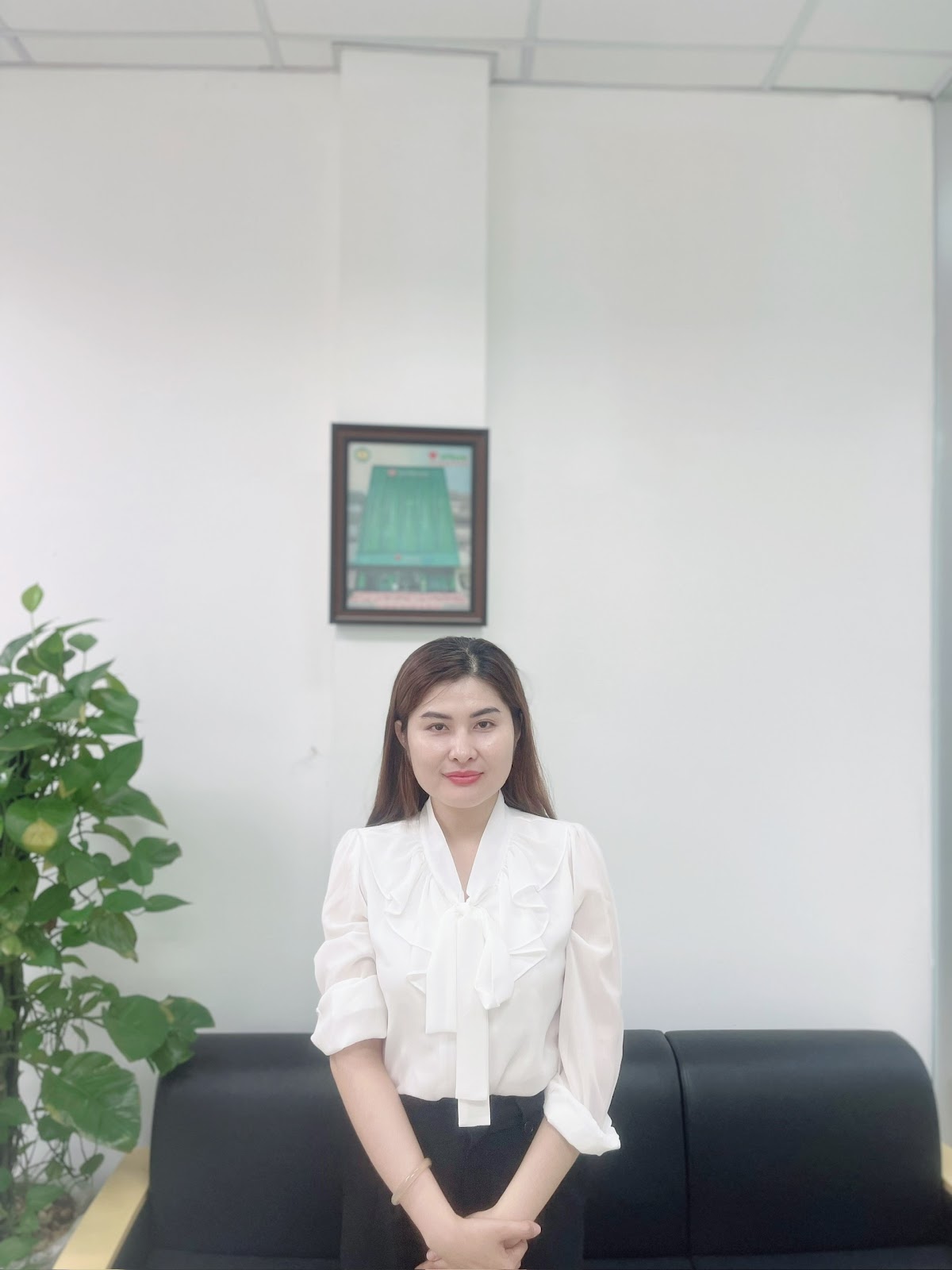 Võ Thị Cẩm Tú