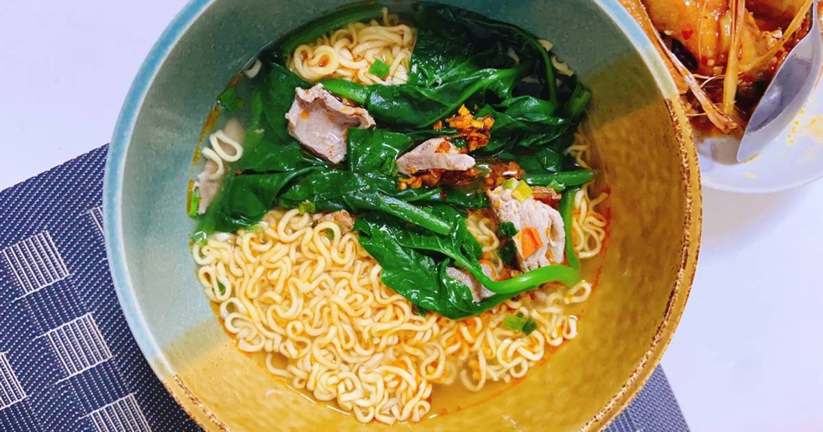Mì tôm thịt