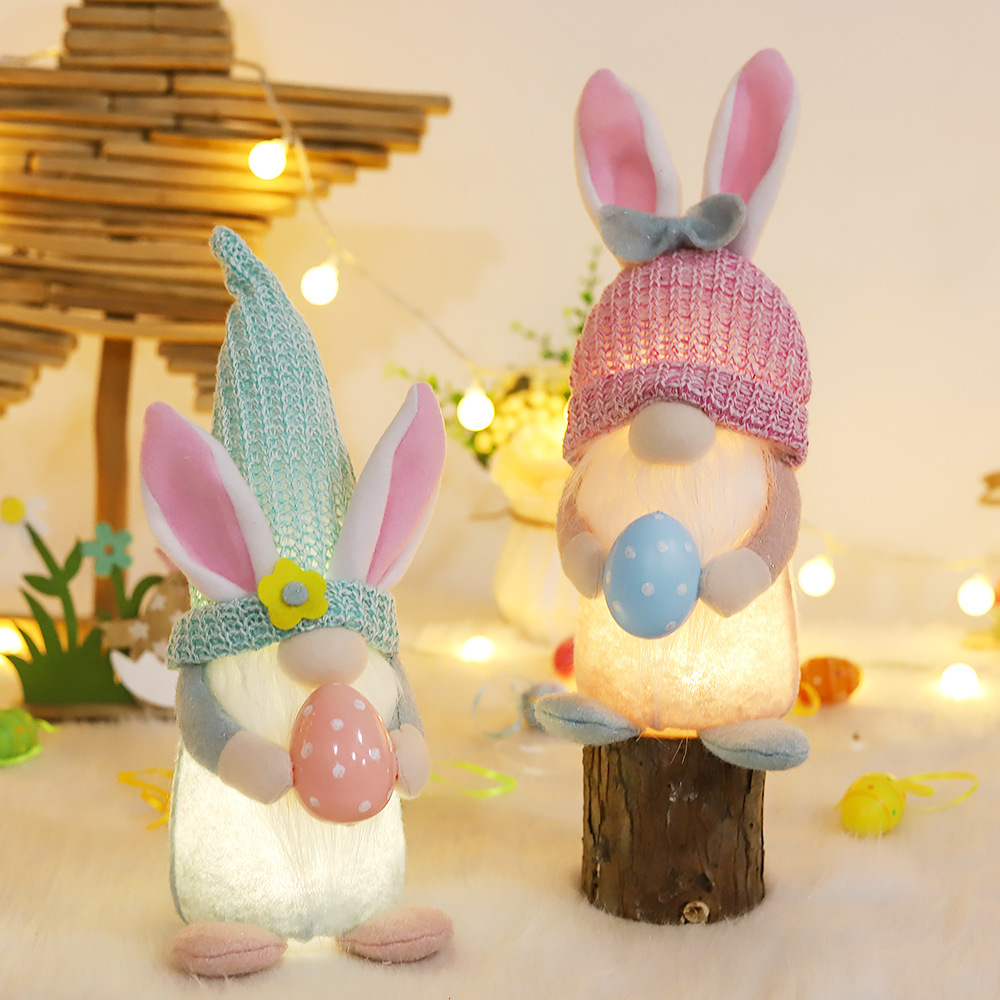 Leuchtende Wichtelfigur mit Lichteffekt