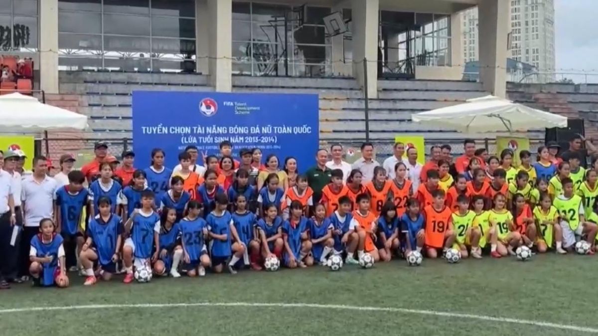 Khai mạc chương trình tuyển sinh, phát hiện tài năng bóng đá nữ - Đài Phát thanh và truyền hình Hà Nội