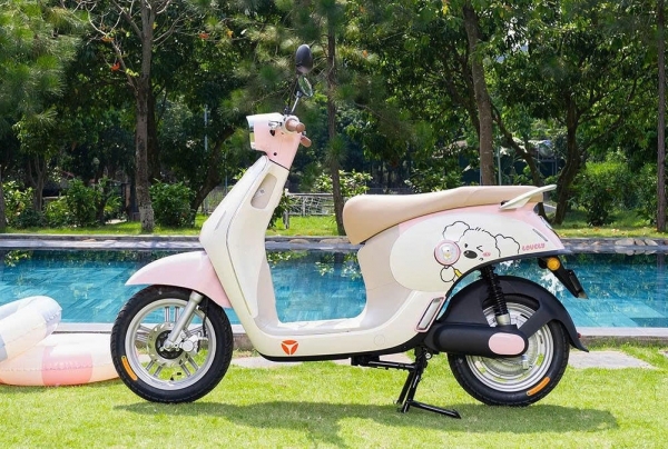 YADEA Việt Nam chính thức ra mắt xe điện Omee - Lựa chọn hoàn hảo cho nữ sinh hiện đại