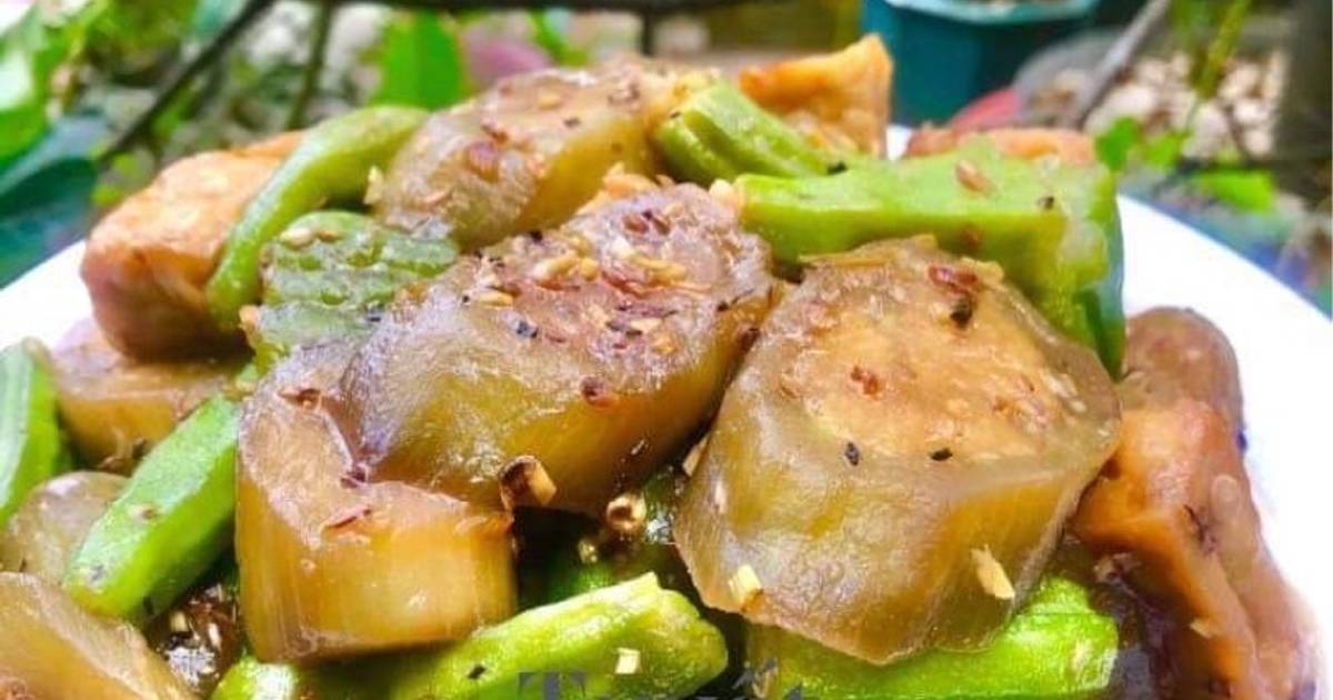 Cà tím, đậu bắp, tàu hủ kho sả