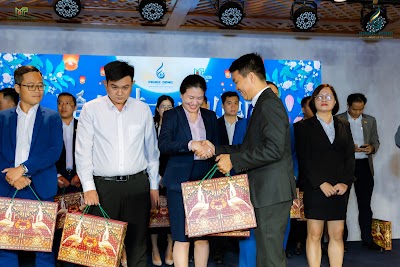 BinhPhoto-4949.jpg