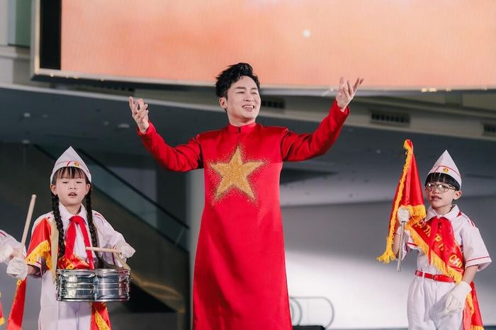 Tùng Dương không nhận cát-sê, hát cùng rapper nhí Xệ Xệ vì lý do đặc biệt - Báo VTC News