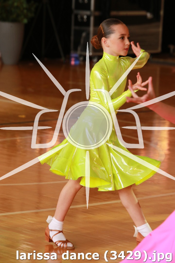 larissa dance (3429).jpg