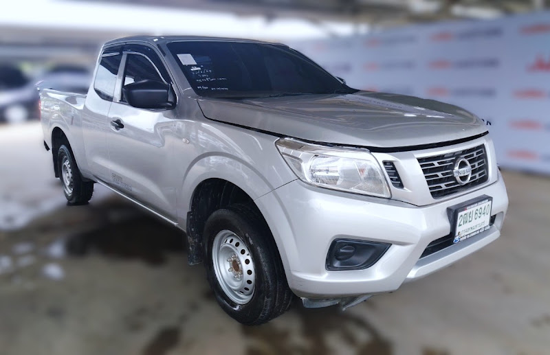 NISSAN NAVARA