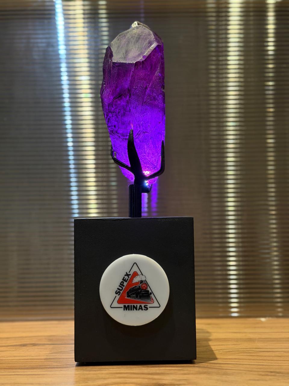Bradesco — Troféu de Cristal Iluminado: vista 89 do projeto