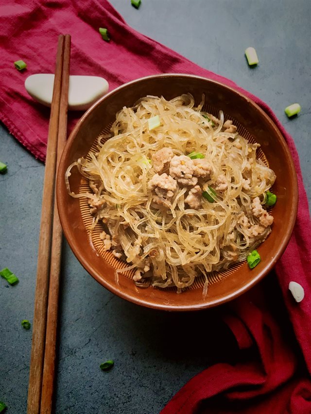 Kiến Leo Cành Cây - Miến Xào Thịt Bằm Cay Kiểu Tứ Xuyên