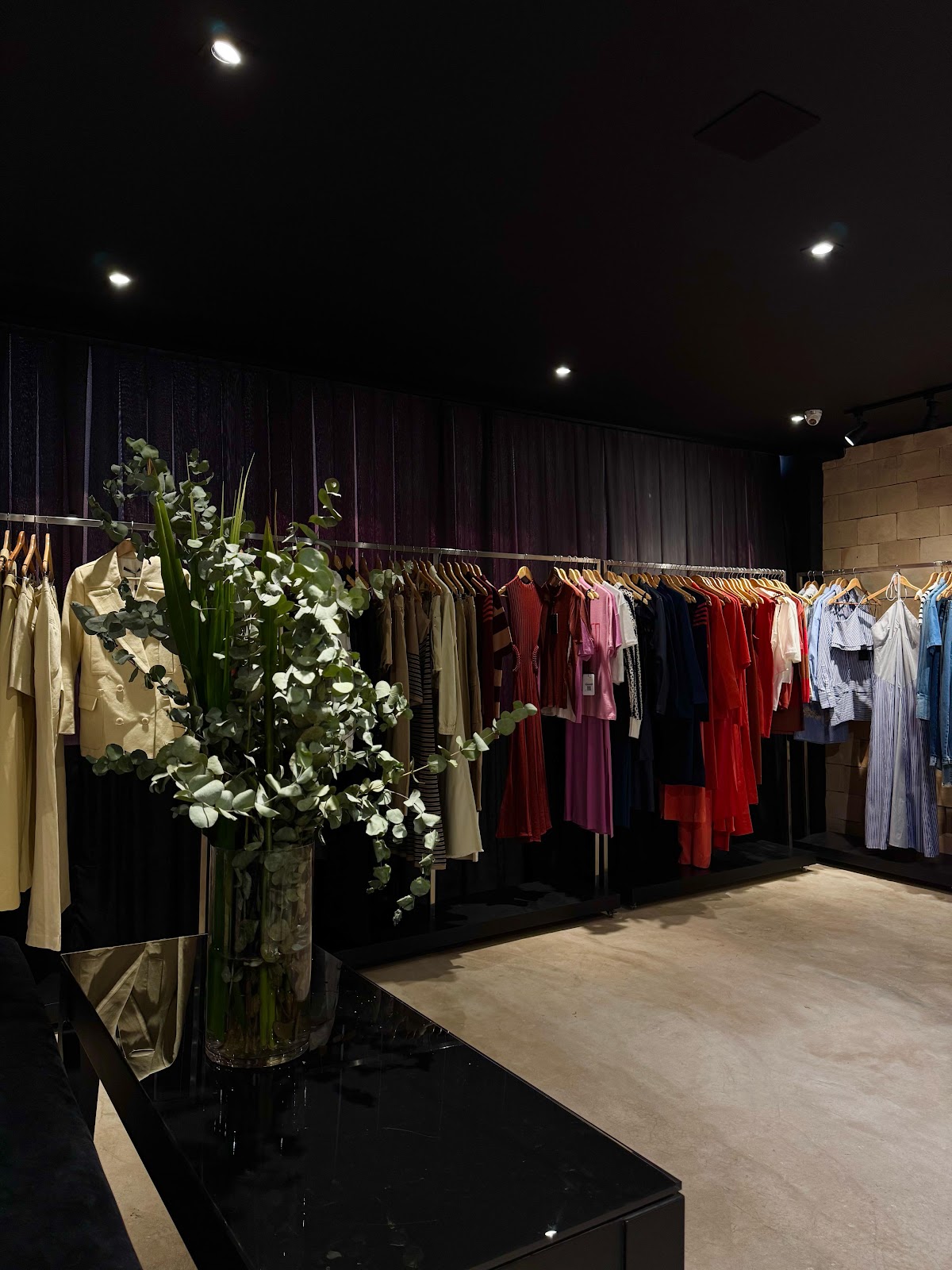 Acessórios Animale — showroom Low Profile + Dreams