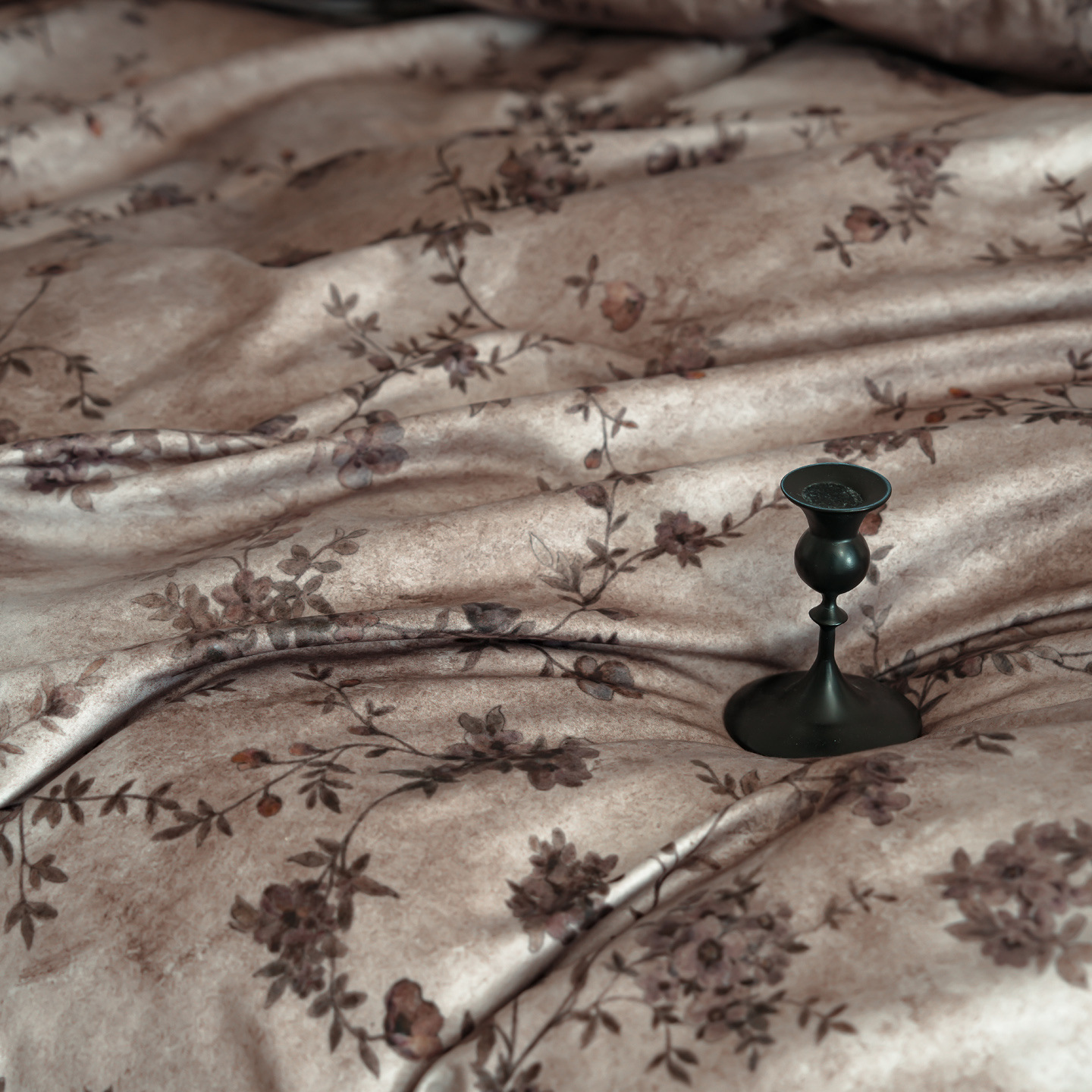Cotton bedding set, floral pattern, satin weave