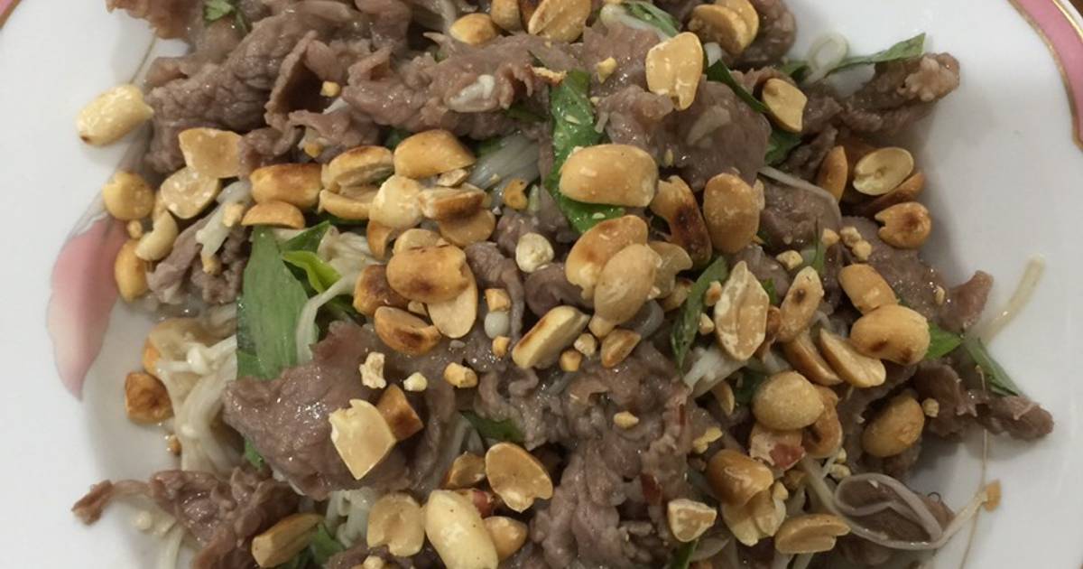 Nộm thịt bò nấm kim
