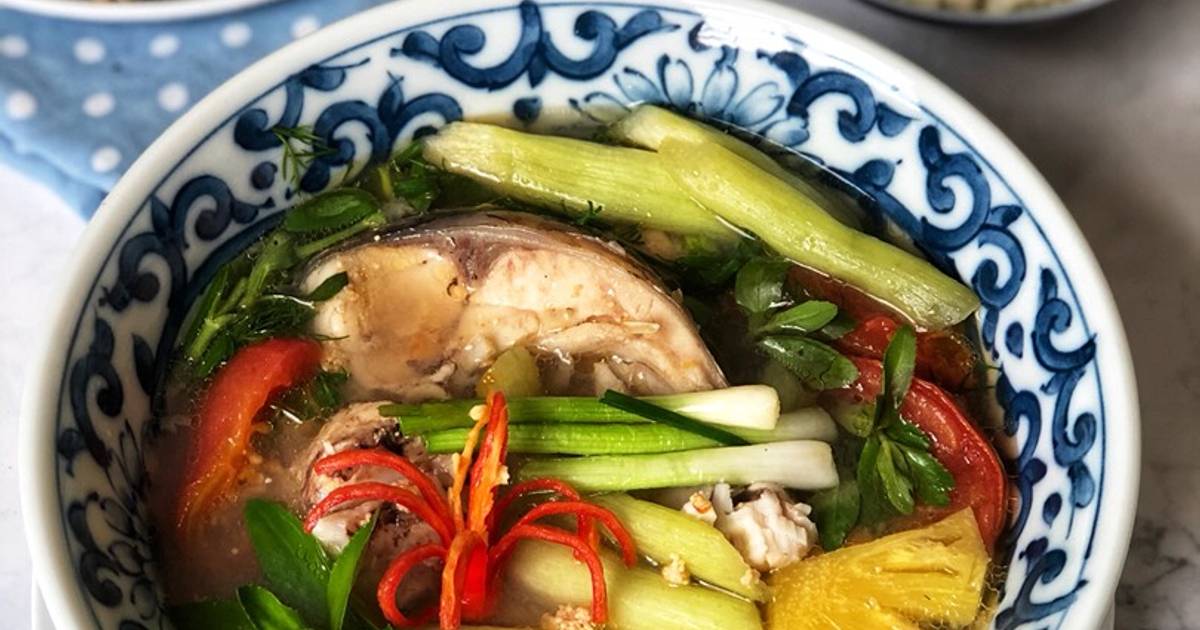 Canh cá nấu chua