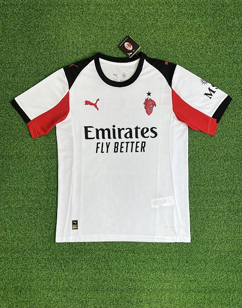 25-26 AC Milan Visitante.jpeg