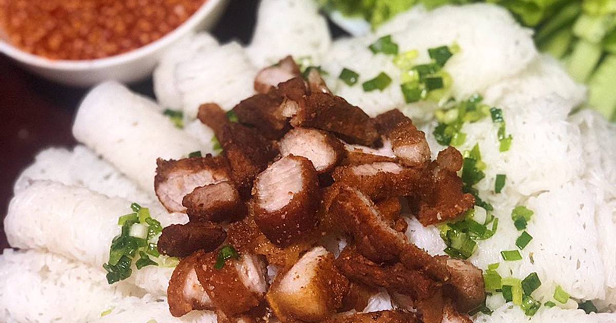 Bánh hỏi thịt heo chiên giòn