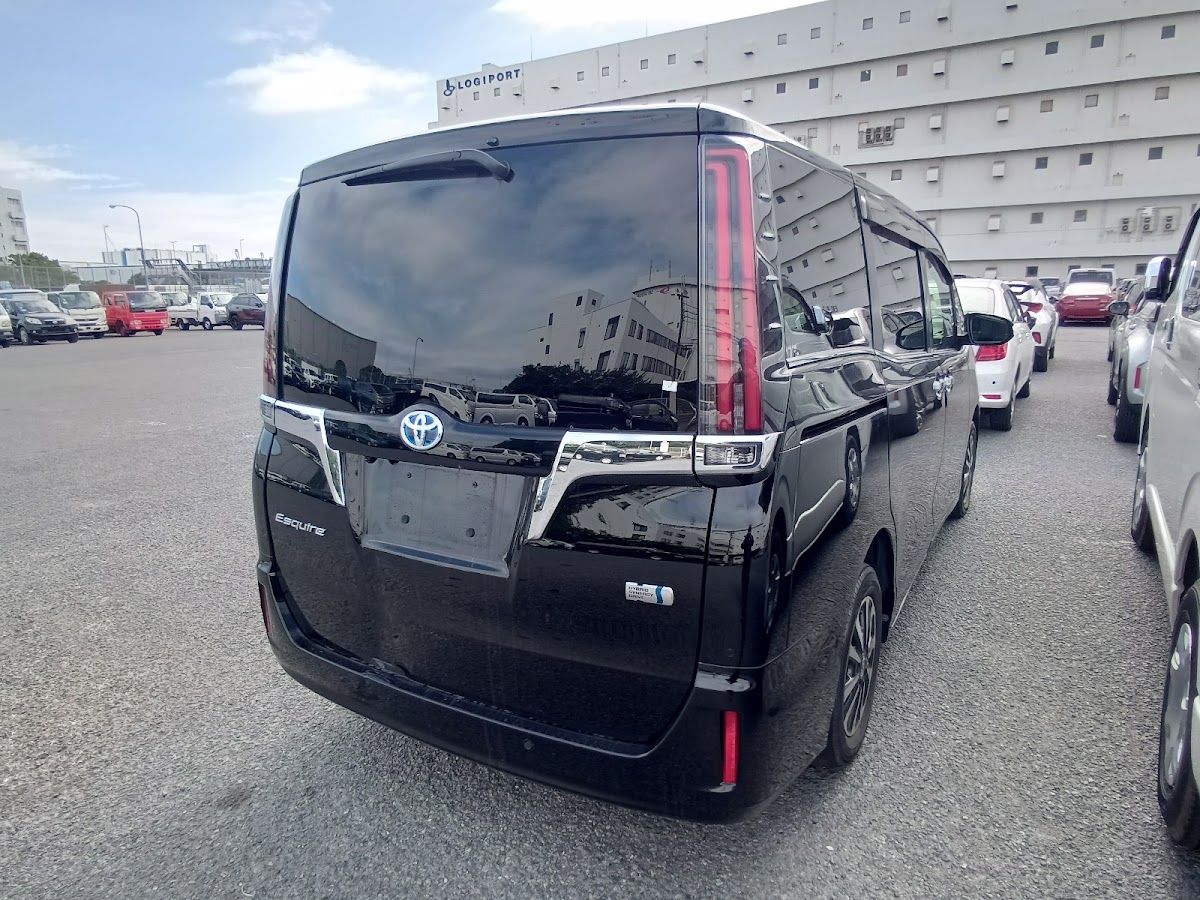 Toyota Esquire