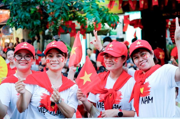 Thủ đô hạnh phúc khi mỗi người dân hạnh phúc - Đài Phát thanh và truyền hình Hà Nội