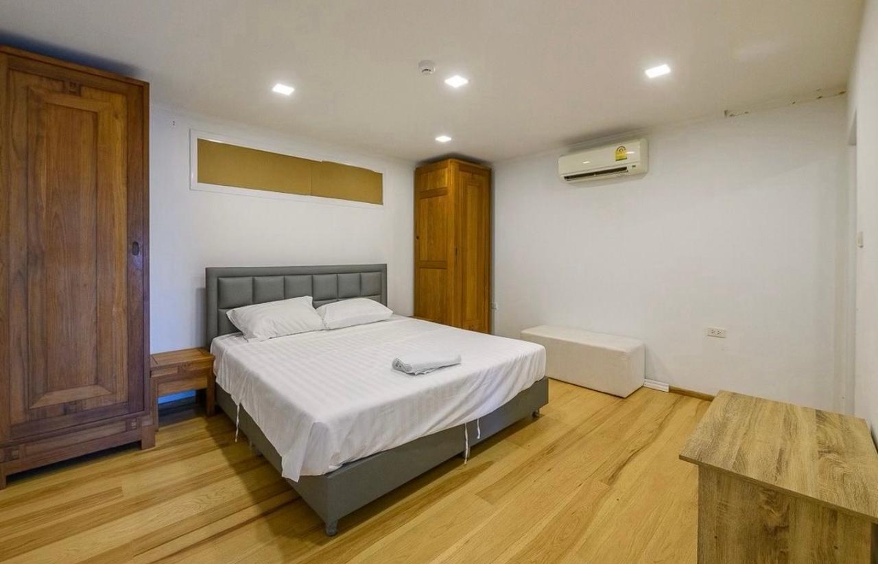 Jomtien Beach Condo A1 - Studio, Floor 2 9