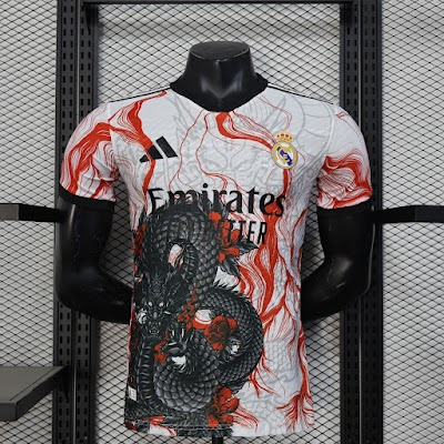 25-26 Real Madrid Edición Especial 26.jpg