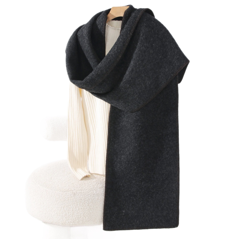 Thick, solid-colored alpaca wool scarf, dark gray