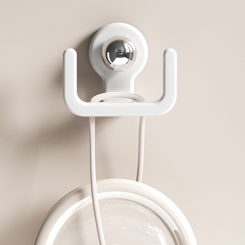 Shoe hanger with suction cup, hole-free
