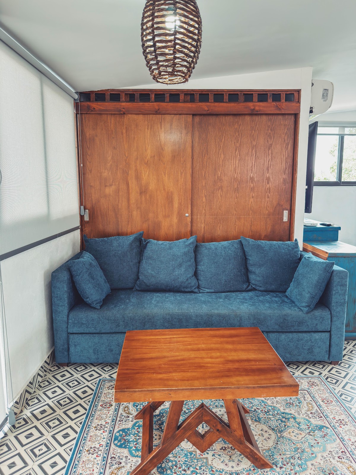 Villa Luna — estate common area