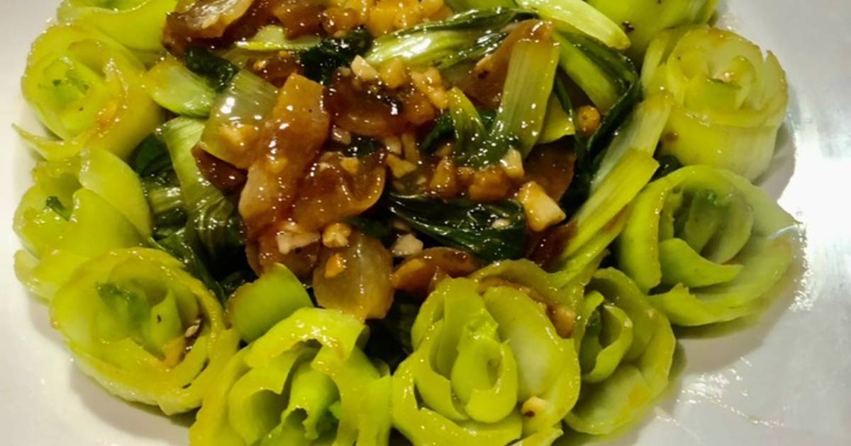 Rau cải xào tóp mỡ hun khói