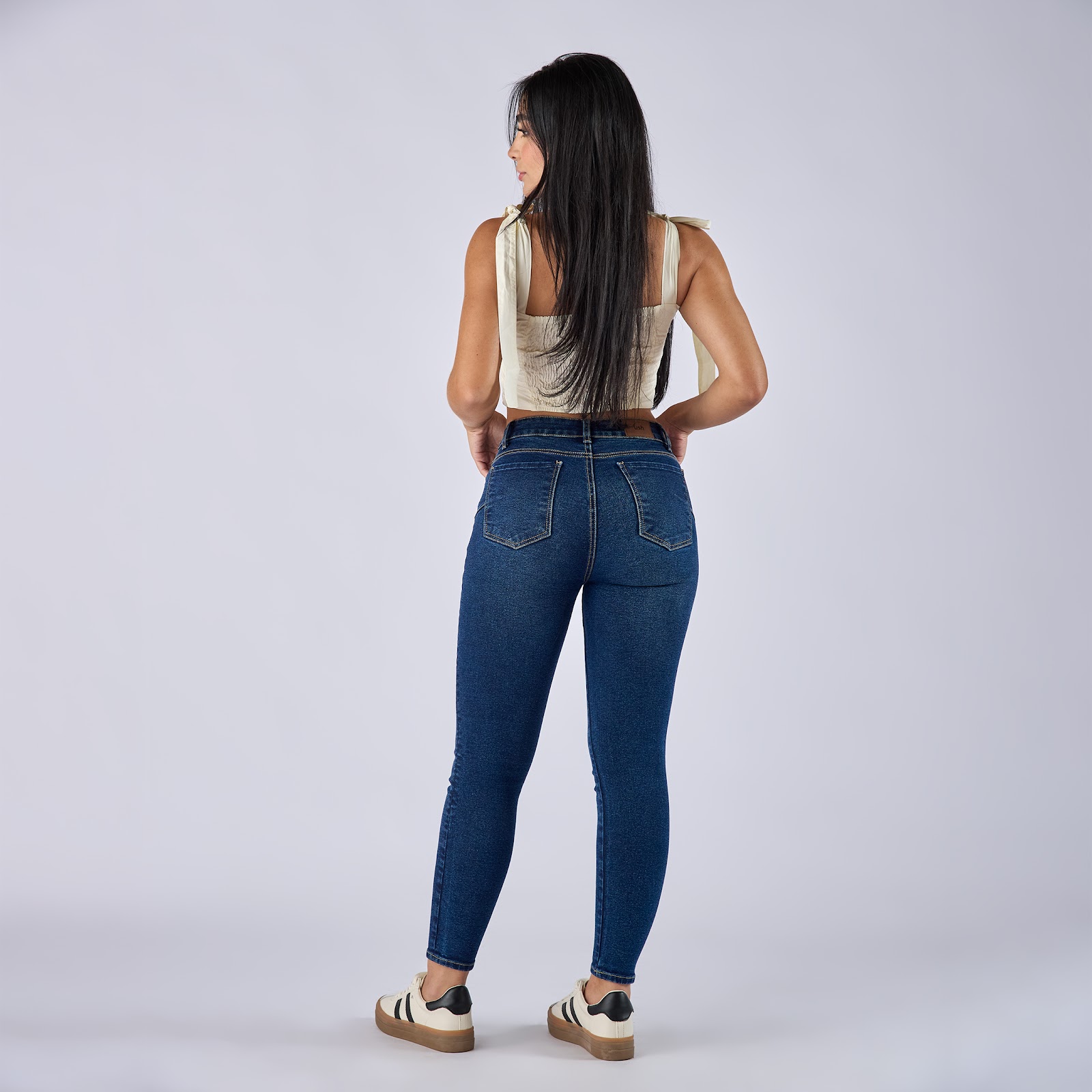 Jean dama skinny tiro medio licrado - Vista 4