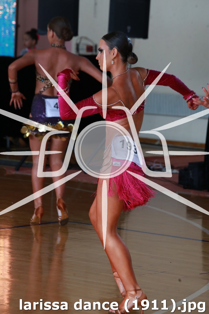 larissa dance (1911).jpg