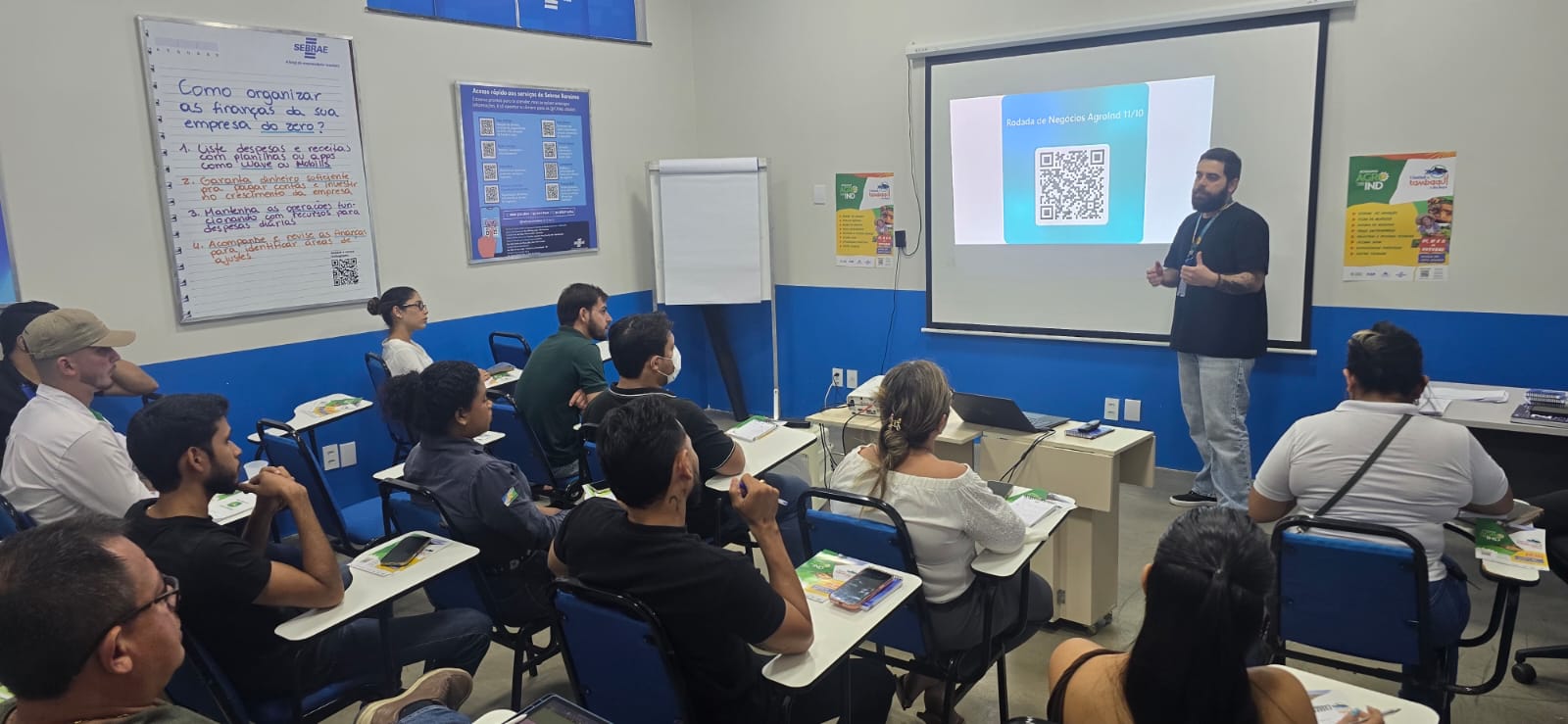 Auditório Monte Roraima preparado para evento de networking empresarial em Roraima