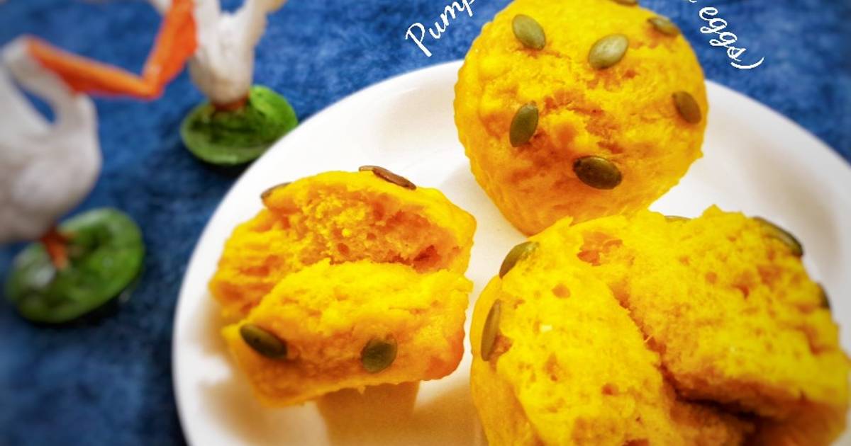 Bánh bông lan bí đỏ hấp (không trứng) - baby