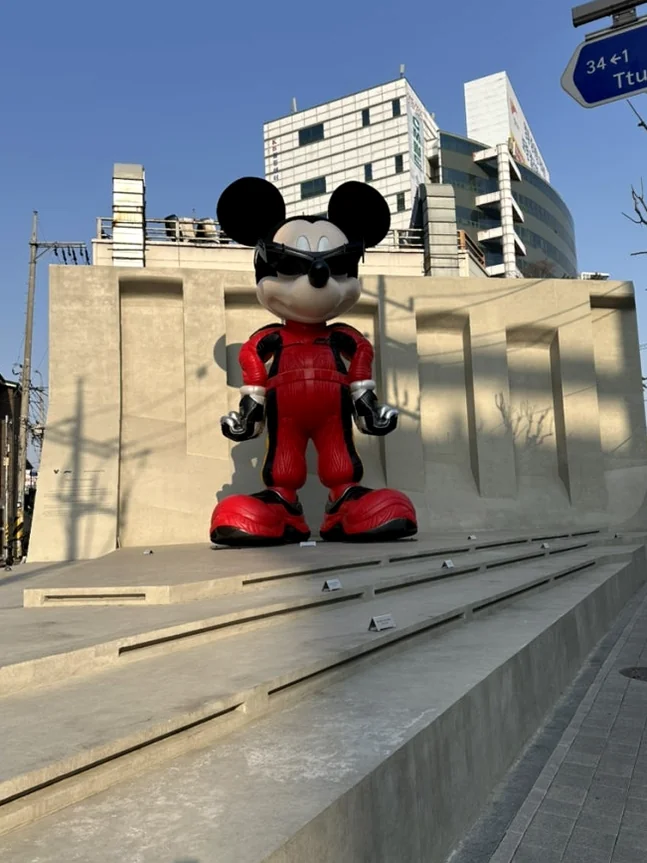 HAUS NOWHERE SEOUL: A Deep Dive into Gentle Monster's Visionary Fashion & Art Nexus in Seongsu - Gentle Monster, HAUS NOWHERE SEOUL